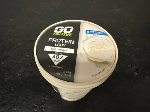 Lody proteinowe śmietankowe bez dodatku cukrów. Czy lody są lekkostrawne? Ten produkt może być dobrym wyborem.